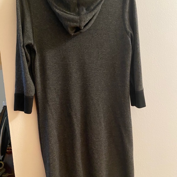 Reversible Long Hooded Jacket - Picture 5 of 7